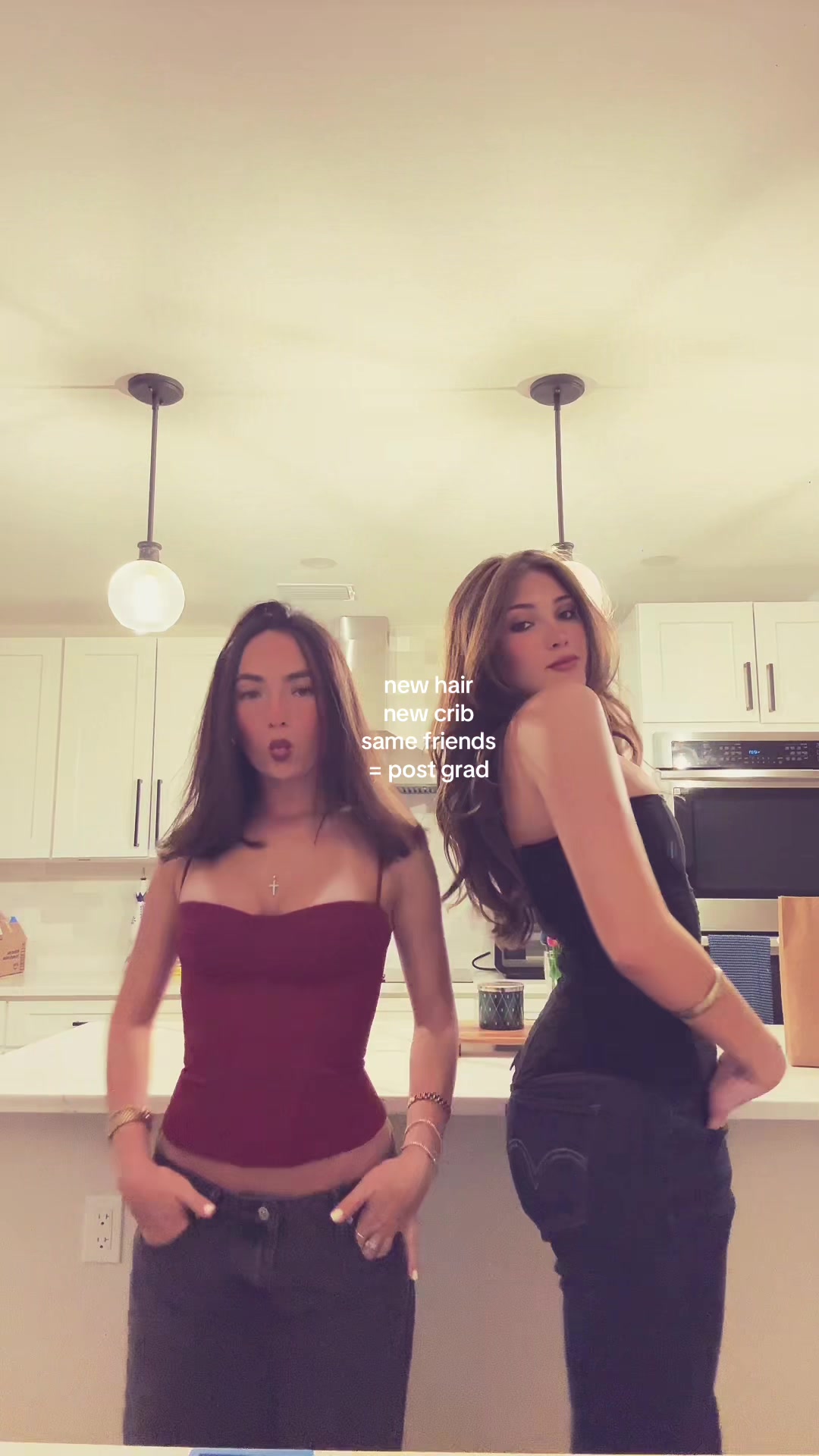 @EM ⋆ ˚。⋆୨୧˚