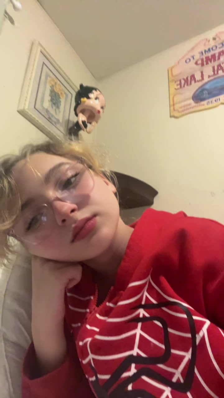 @noramakeup29
