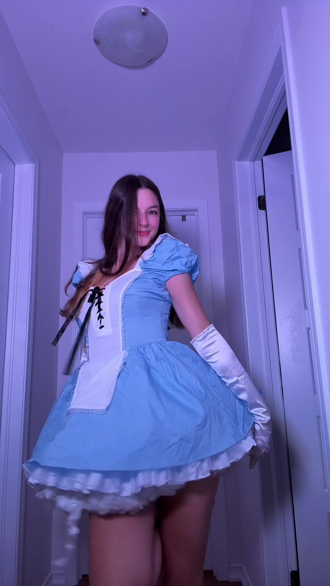 @EllaBloom