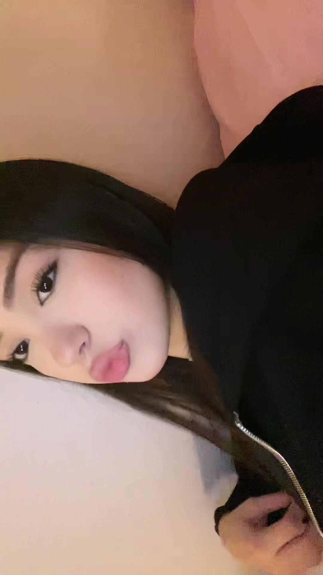 @๐ฆ๐๐๐๐ข๐