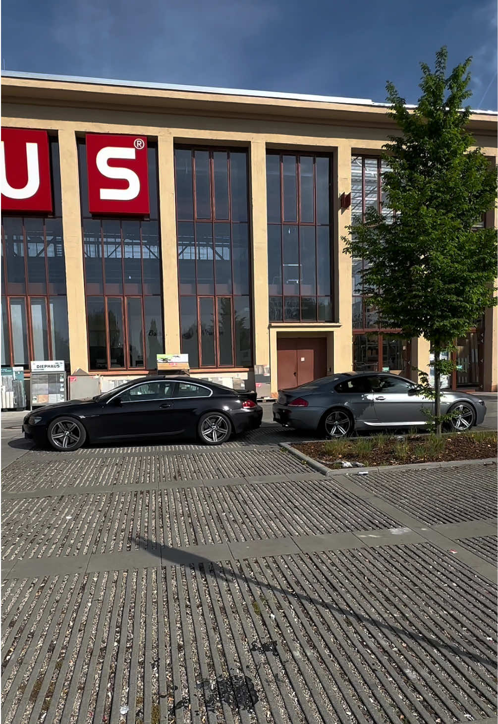 @muccars