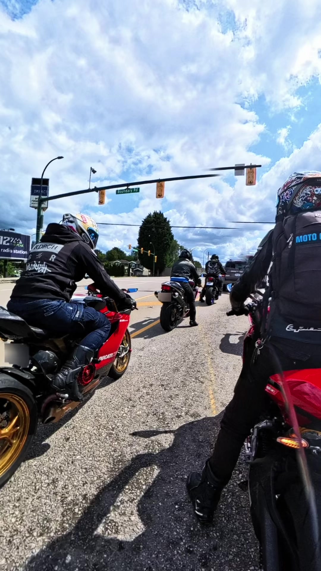 @Motogirl