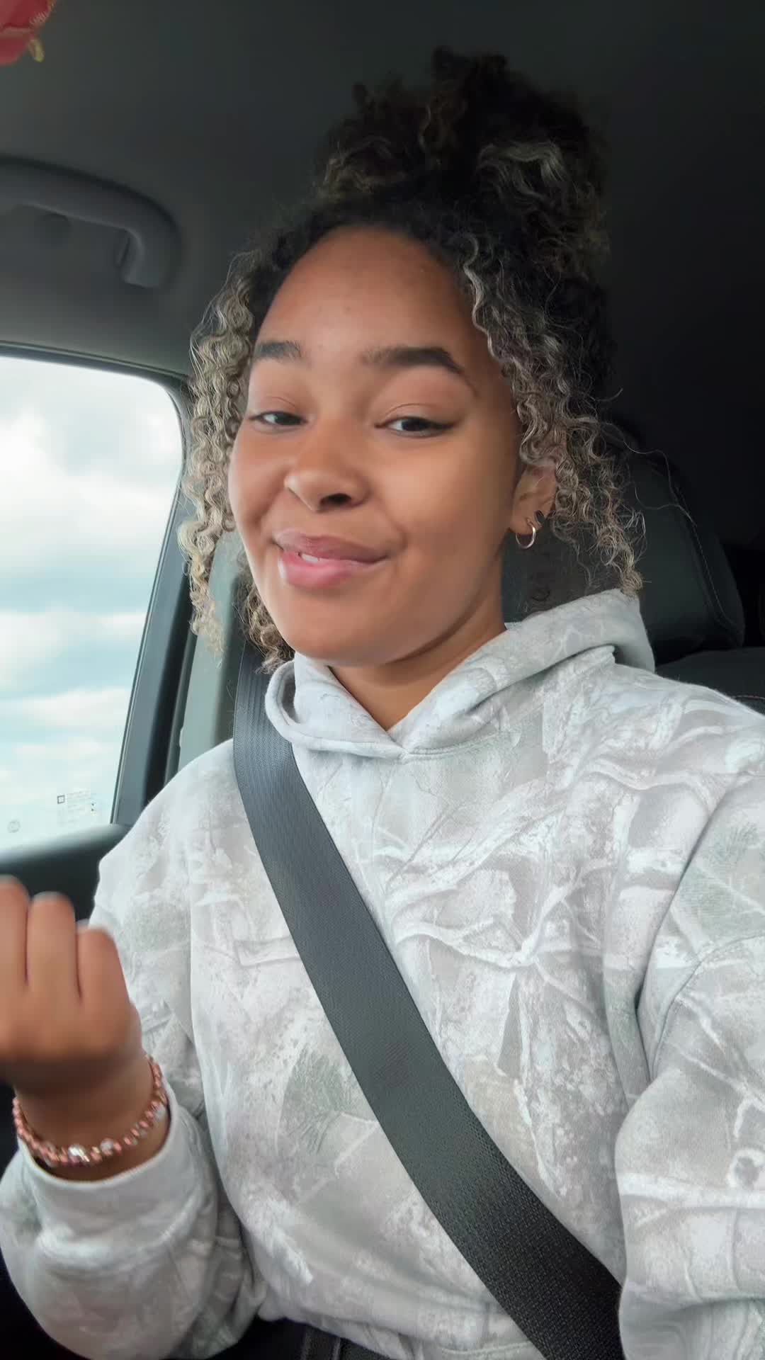 @Mari🩷