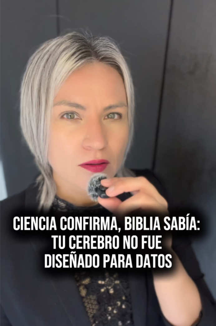 @Viridiana Mart&iacute;nez|Ciencia&Fe