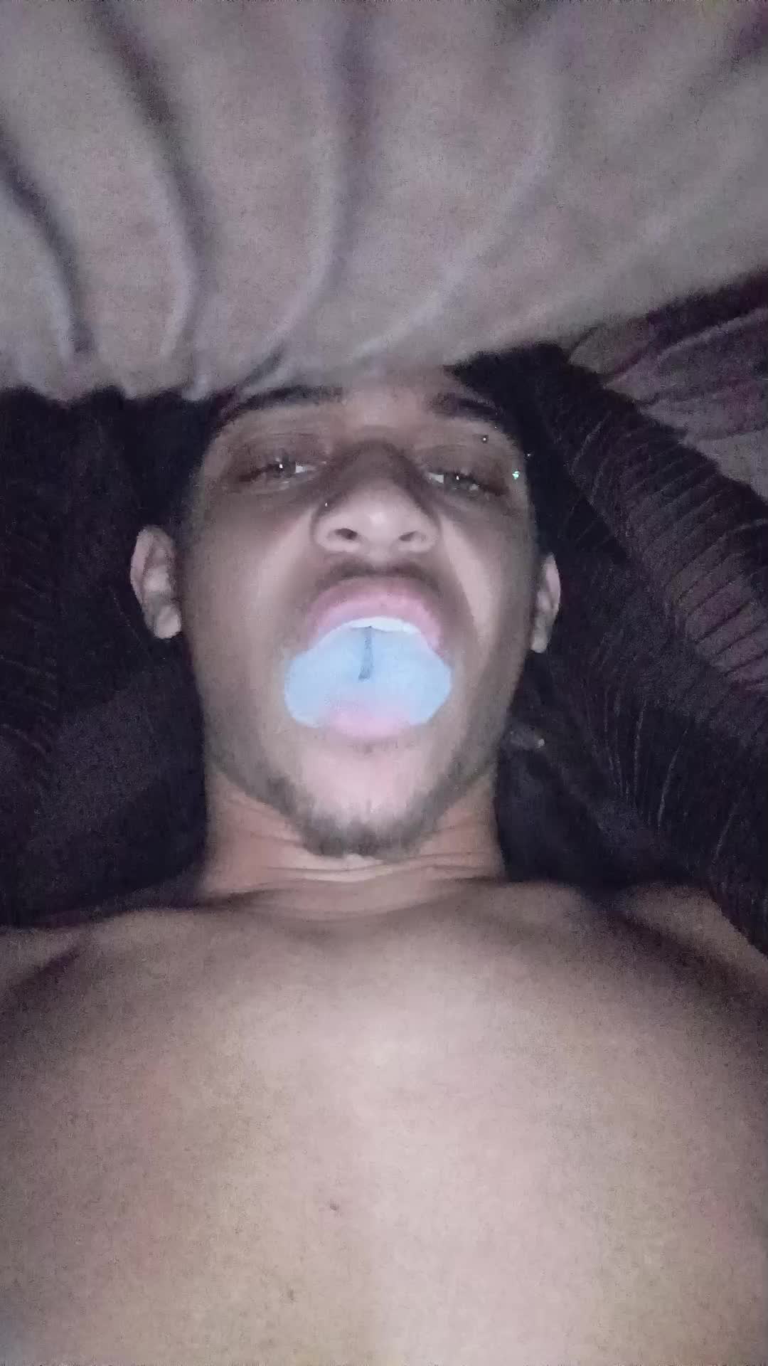 @👻