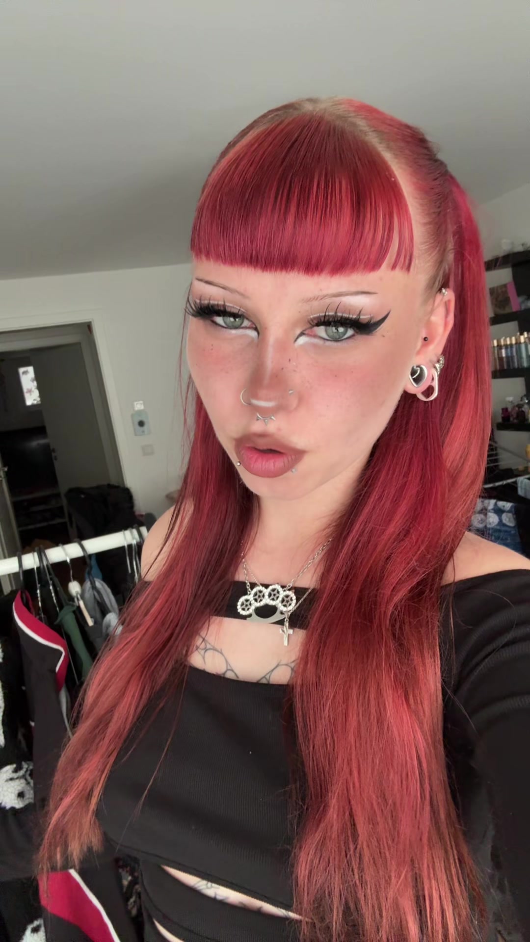 @≽^•༚•🎀≼
