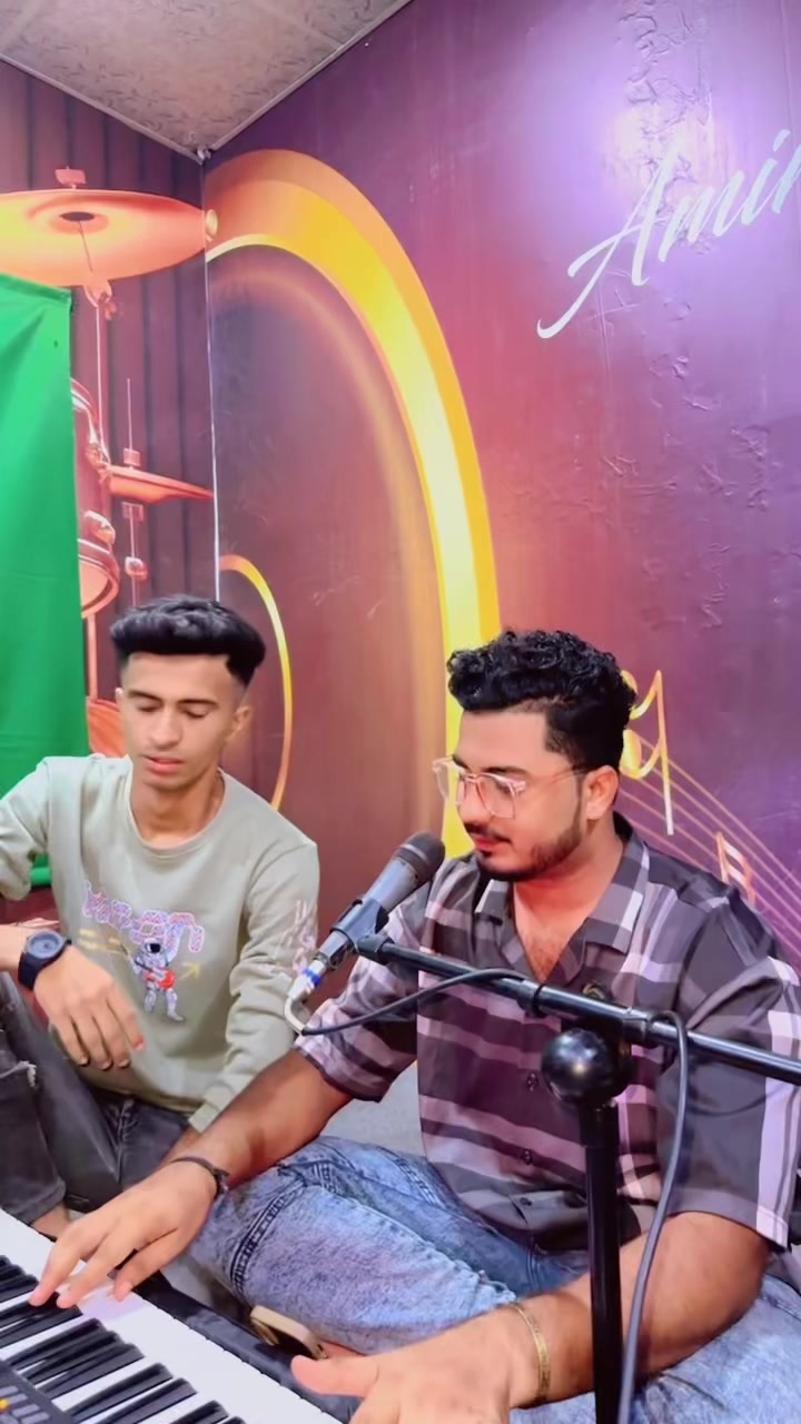 @amir