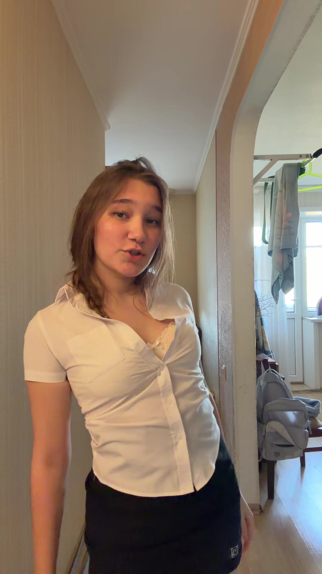 @lazyb1zzer