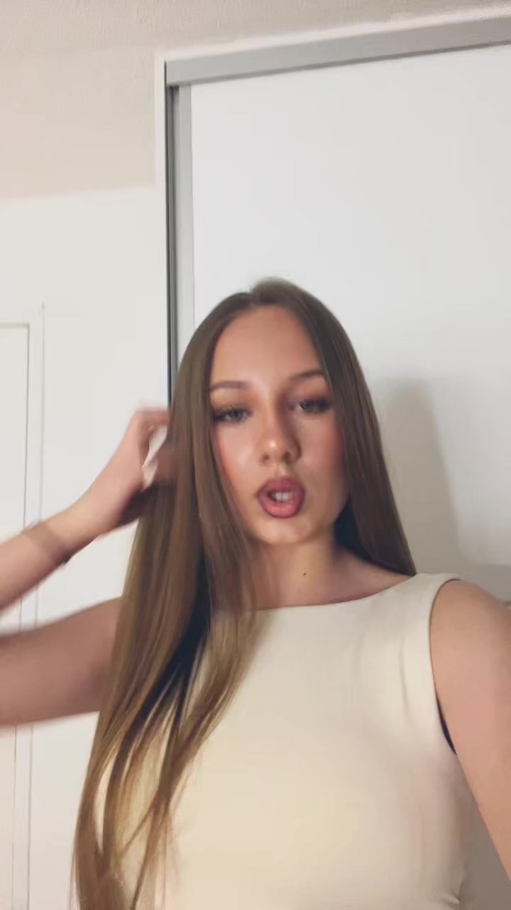 @isidora