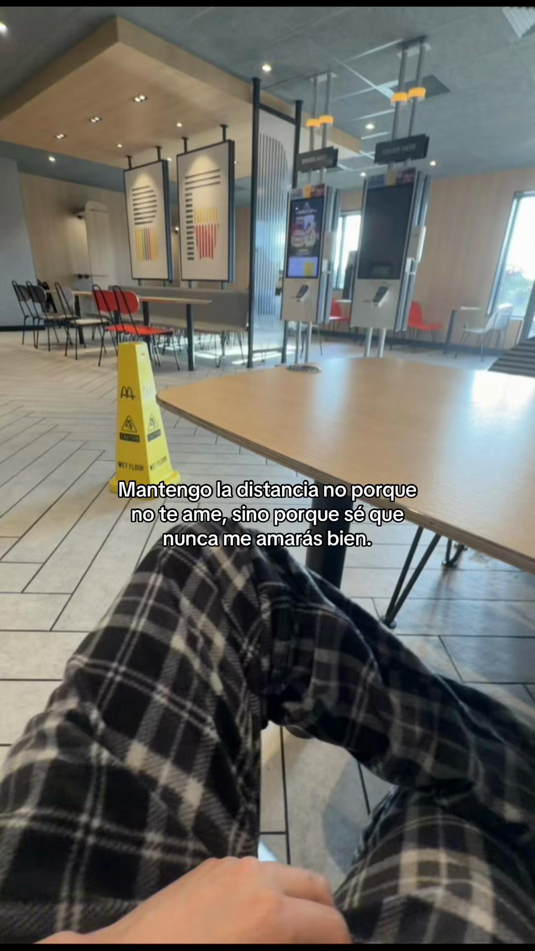 @:(: ⚡️