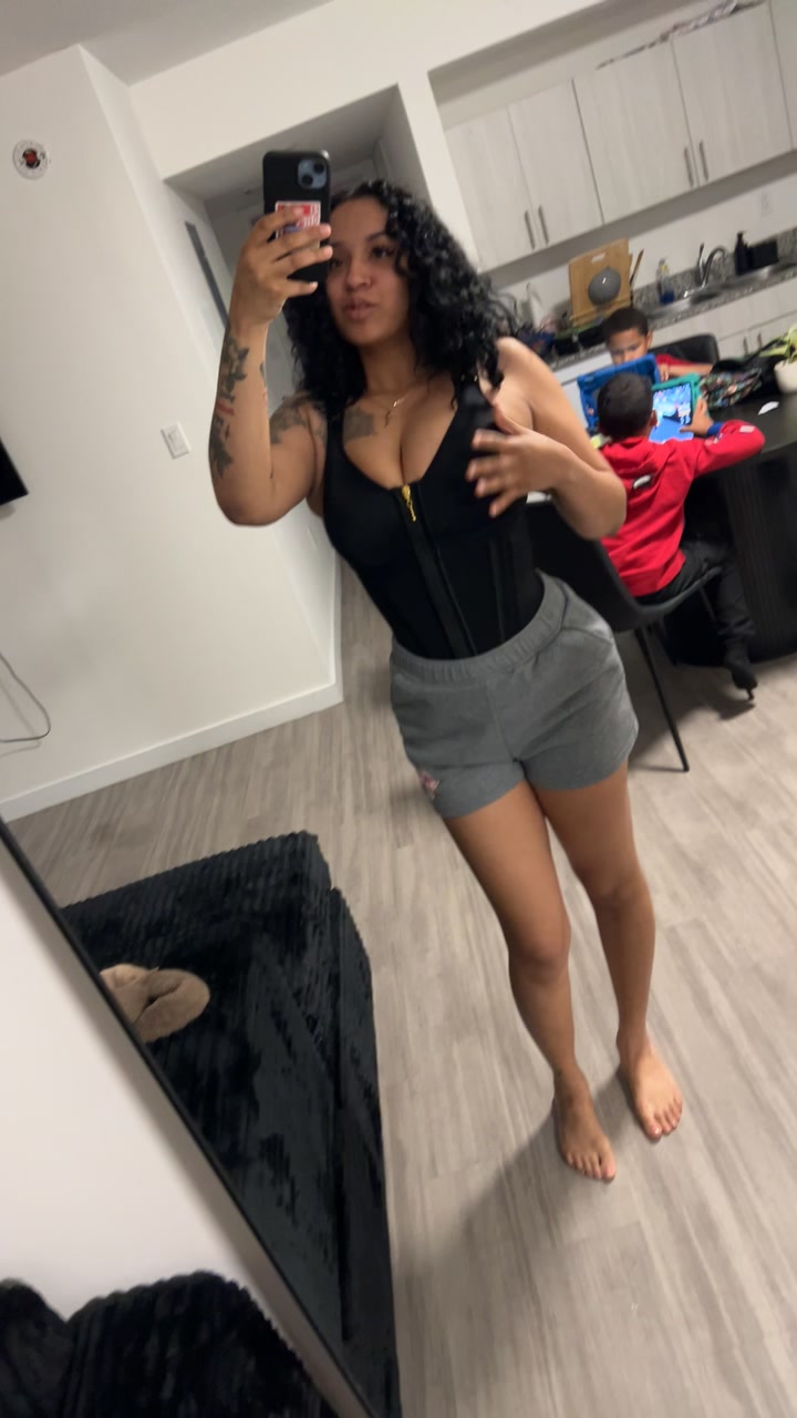 @Da_Barbiez