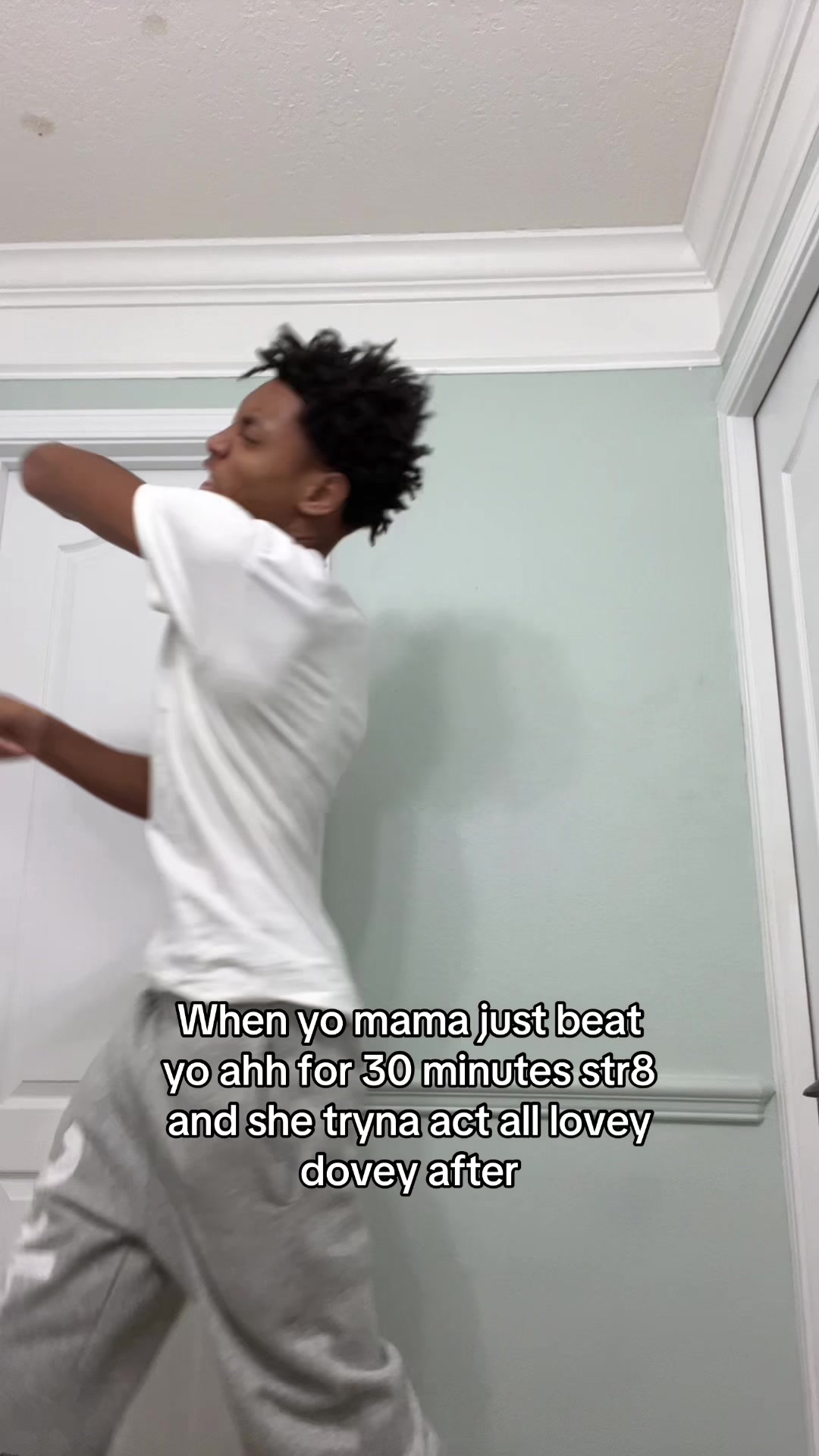 @Kj._.