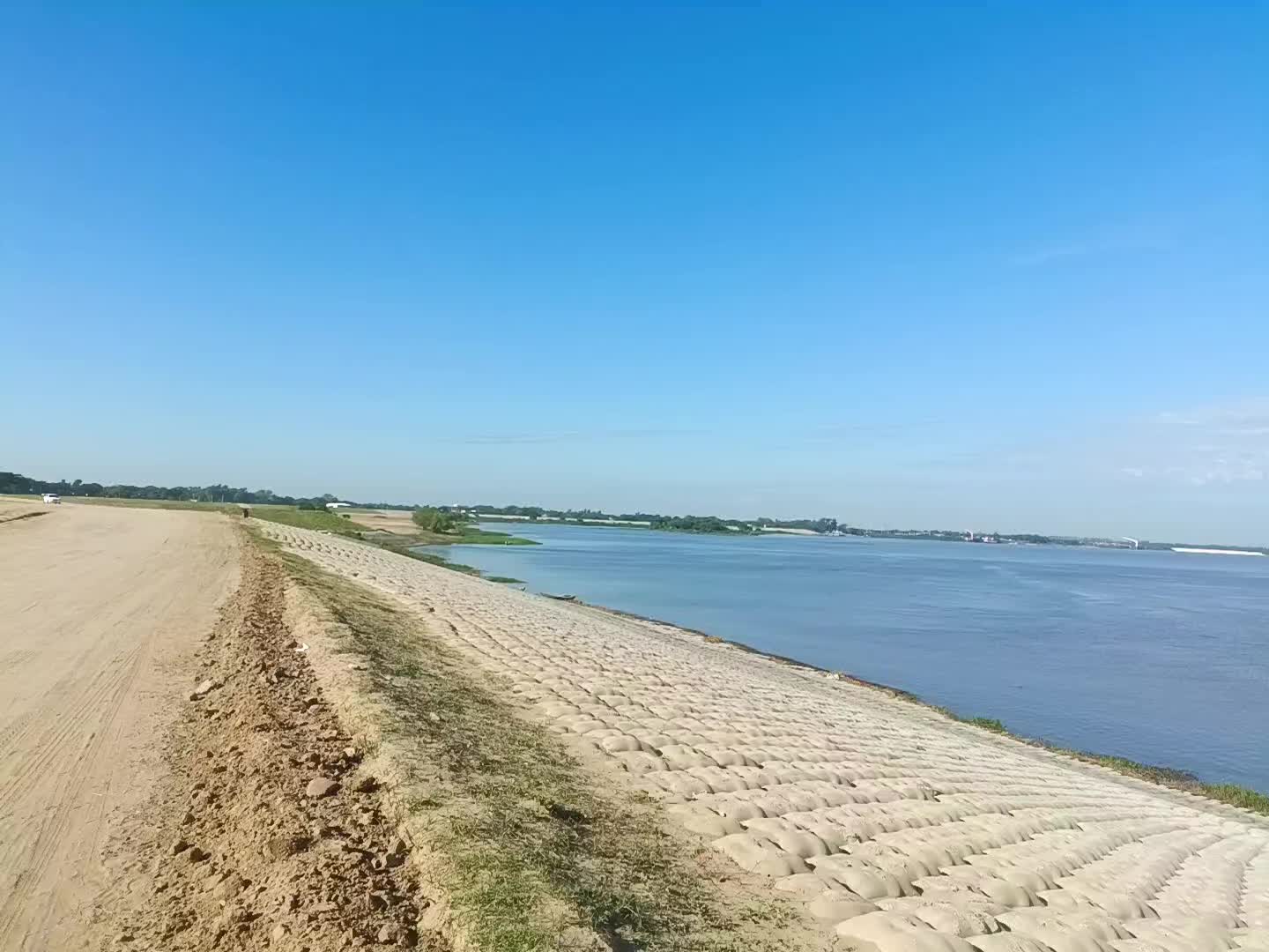 @Ramón Riveros