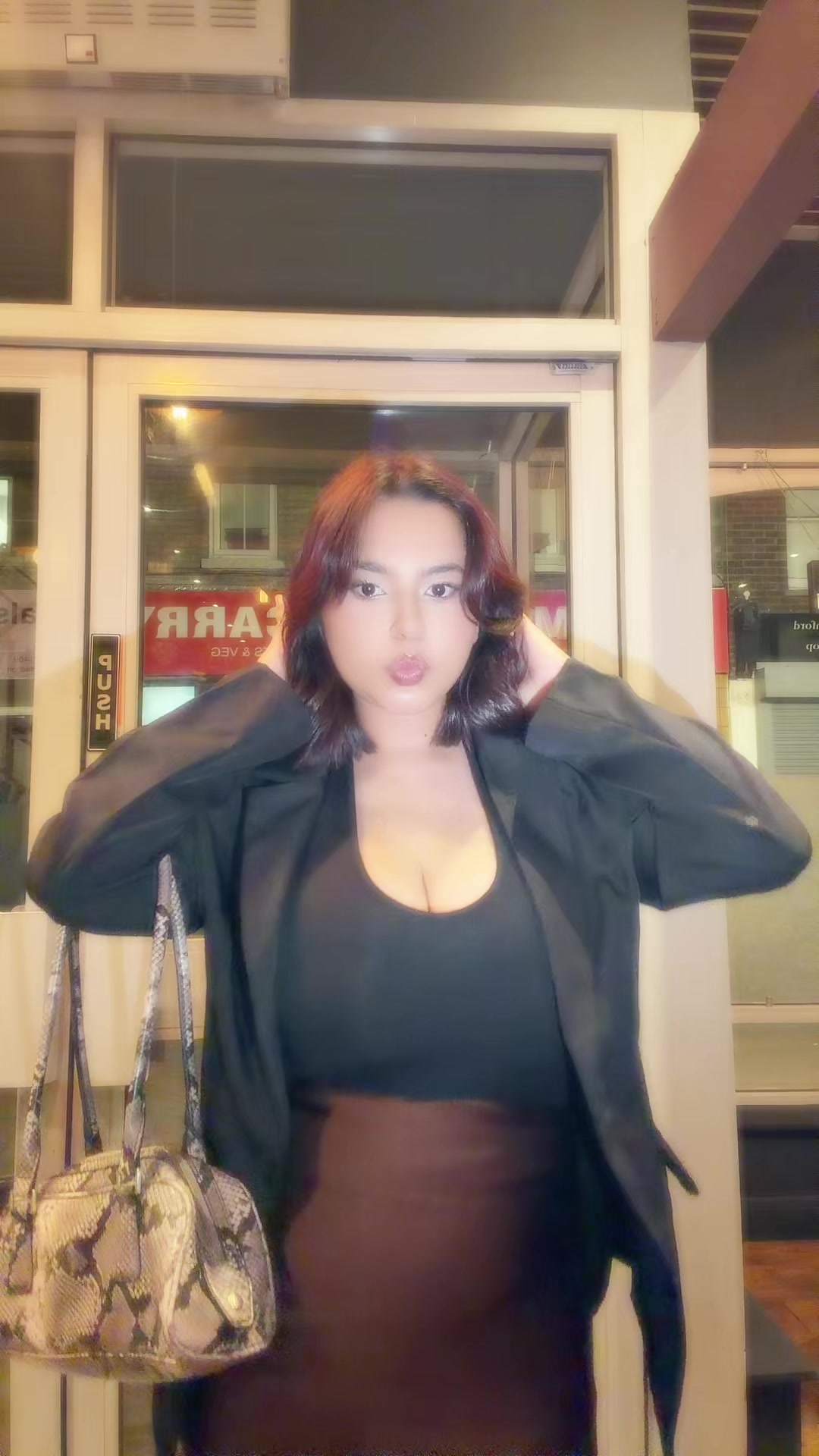 @rosiya212