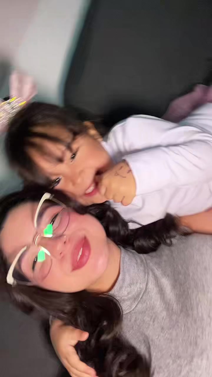 @Ayda🍒❤️