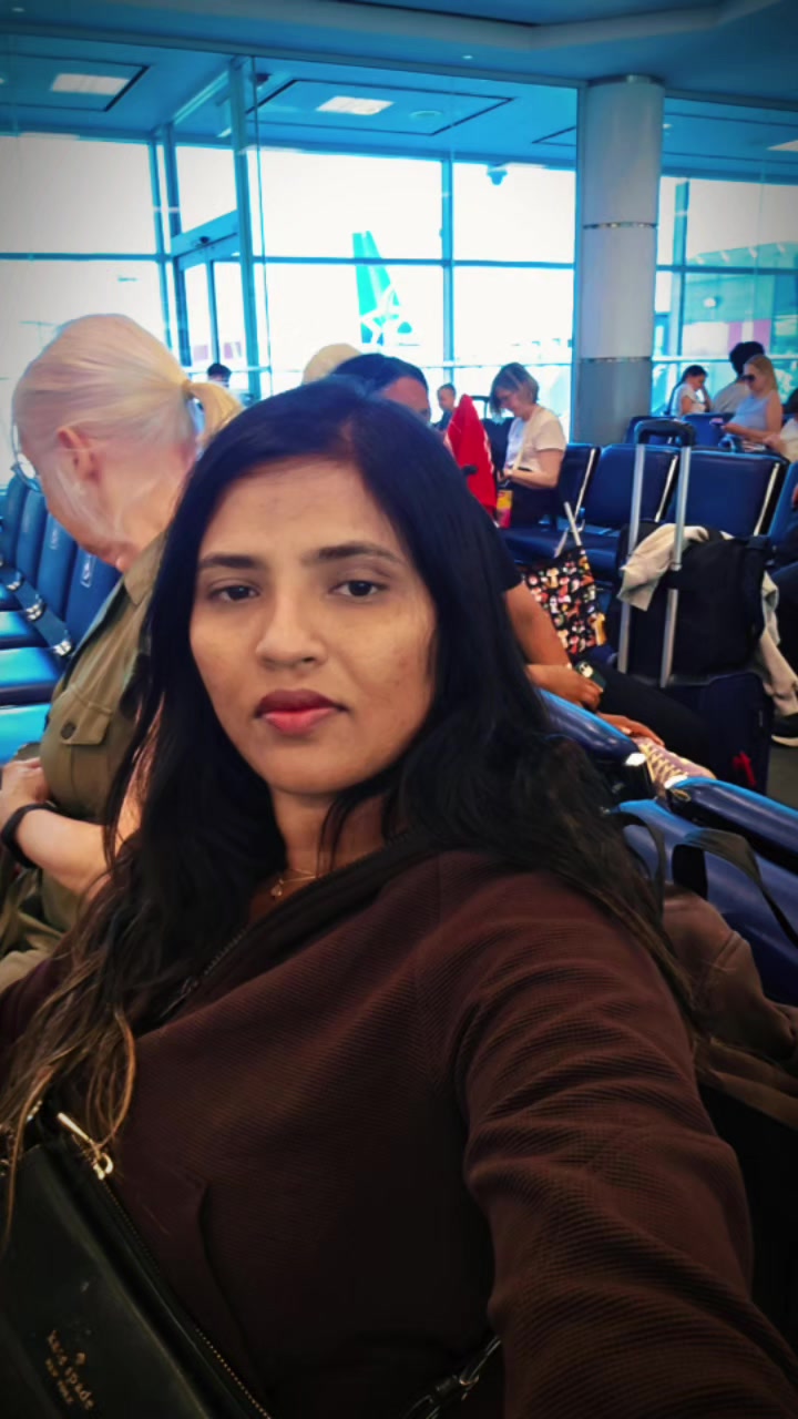 @Vanni. ponnu. soorya