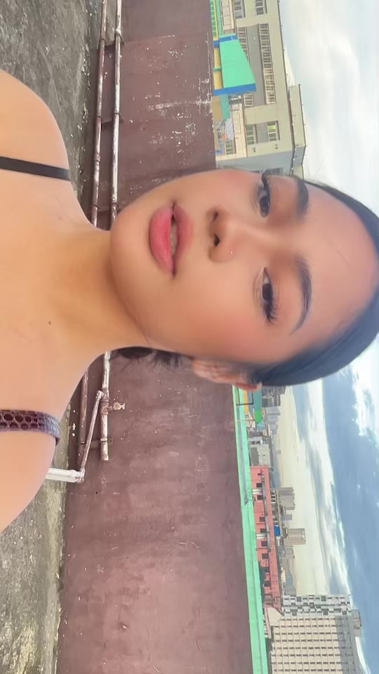 @Laleyy