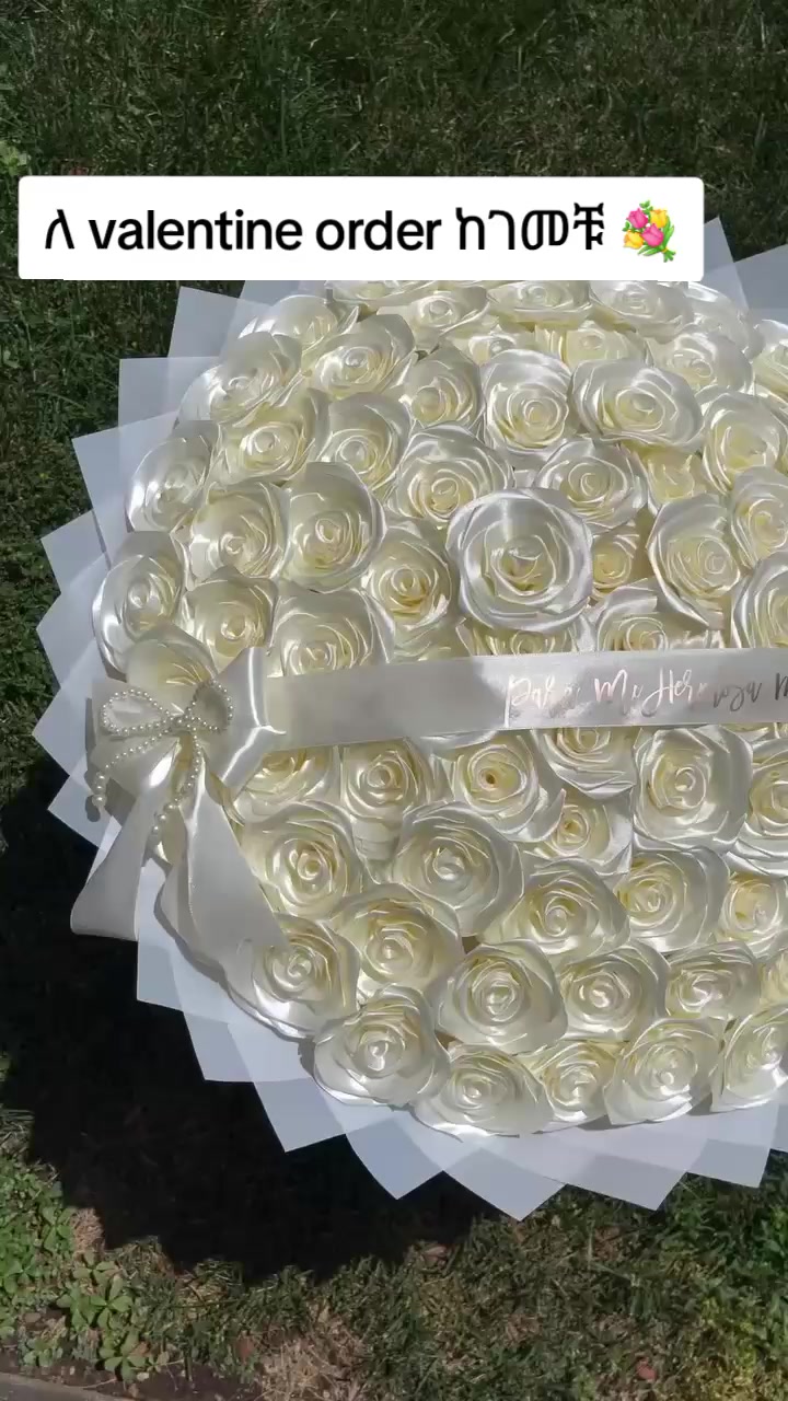 @Rew ribbon flower 💐