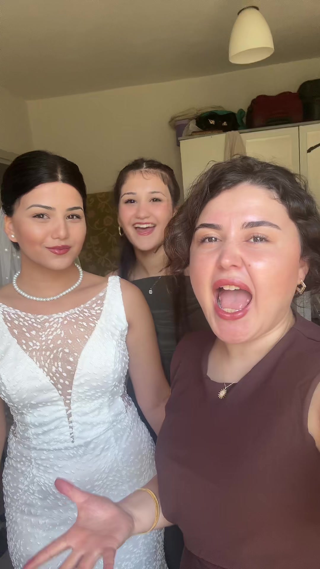 @Nuruşcum