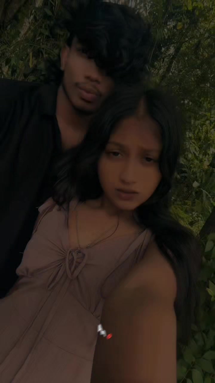 @" 𝑨𝒎𝒊 & 𝑲𝒓𝒊𝒔𝒉 🧸💋"...
