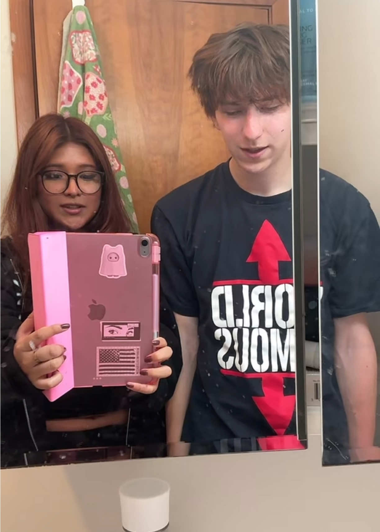 @️
