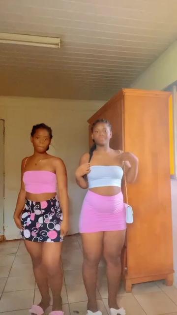 @AFROSEXXY