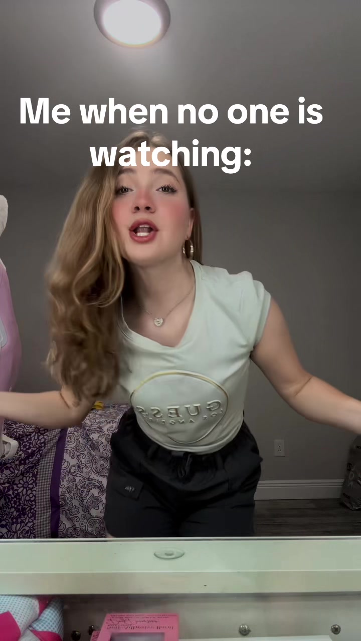 @Claire_Bear19