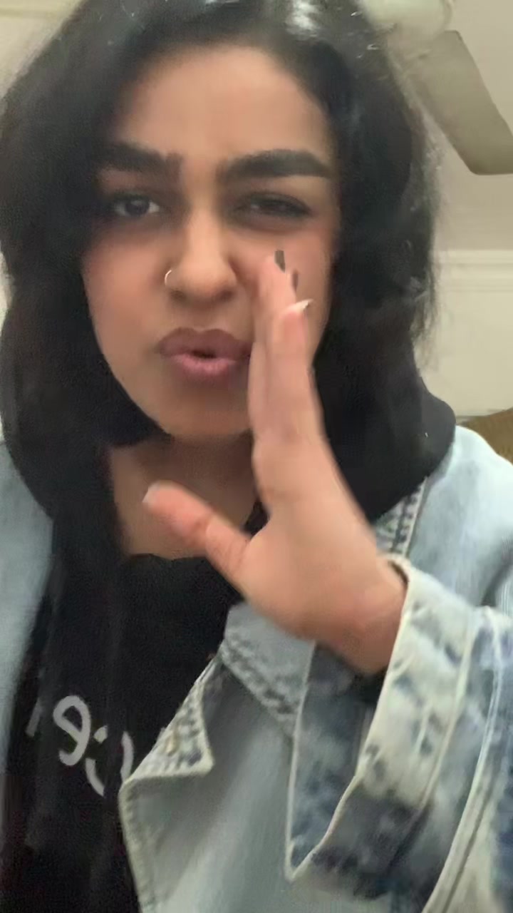 @F4T