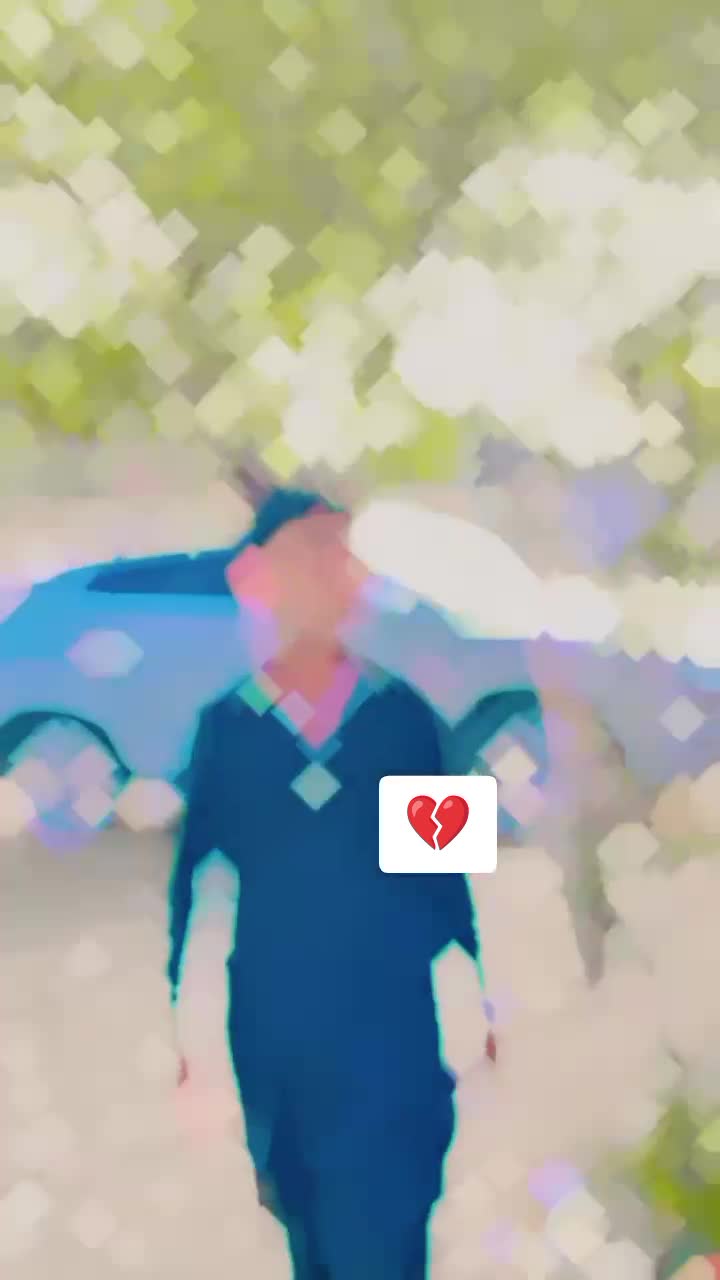 @Jani 💔💔💔