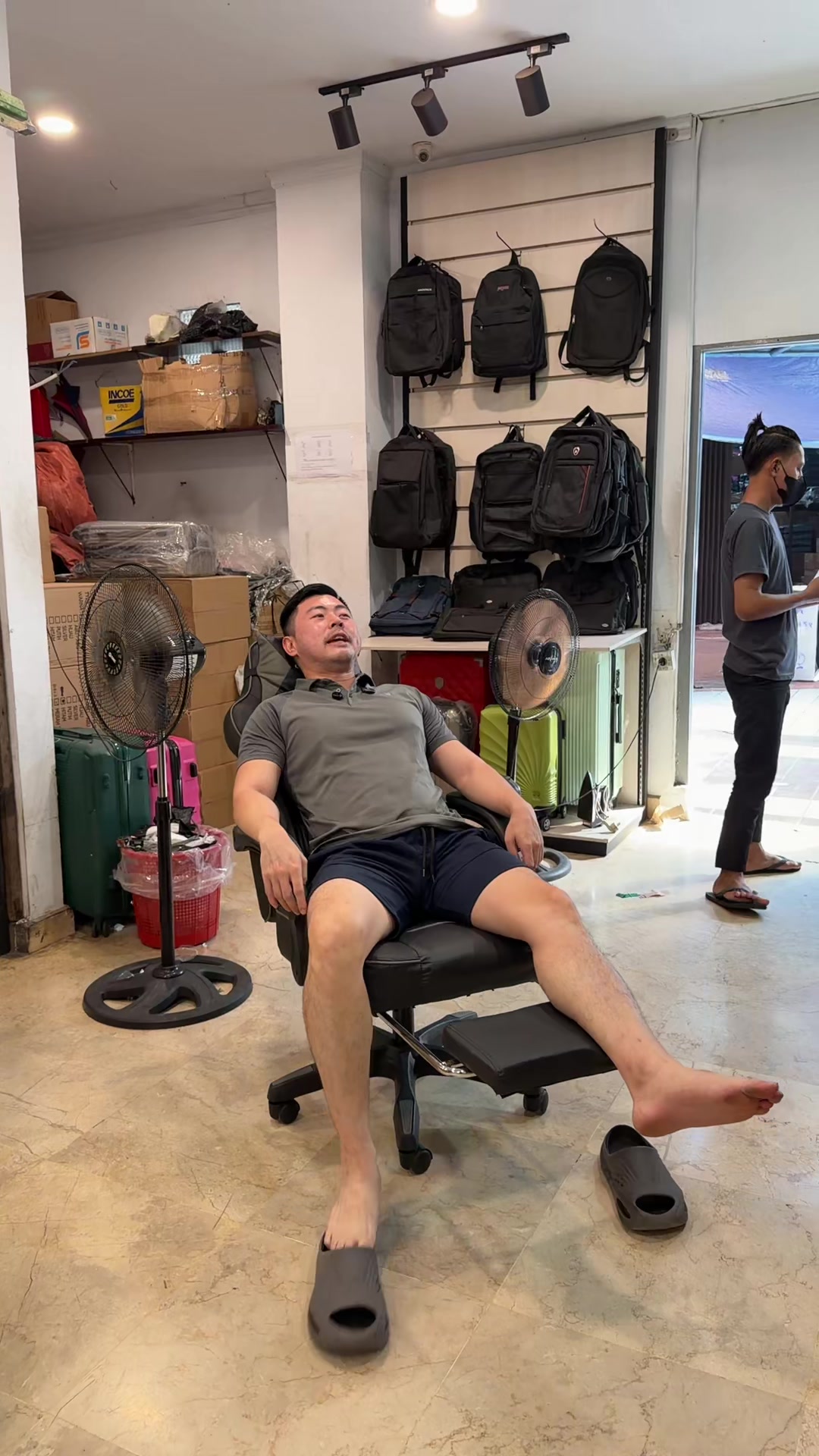 @Koh Dennies