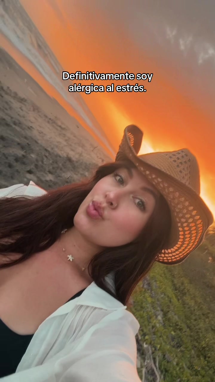 @Jennii Amaya