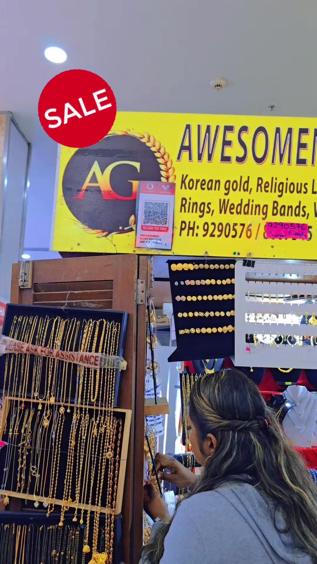 @AWESOMENESSGLORYBOUTIQUEFJ 💛❤