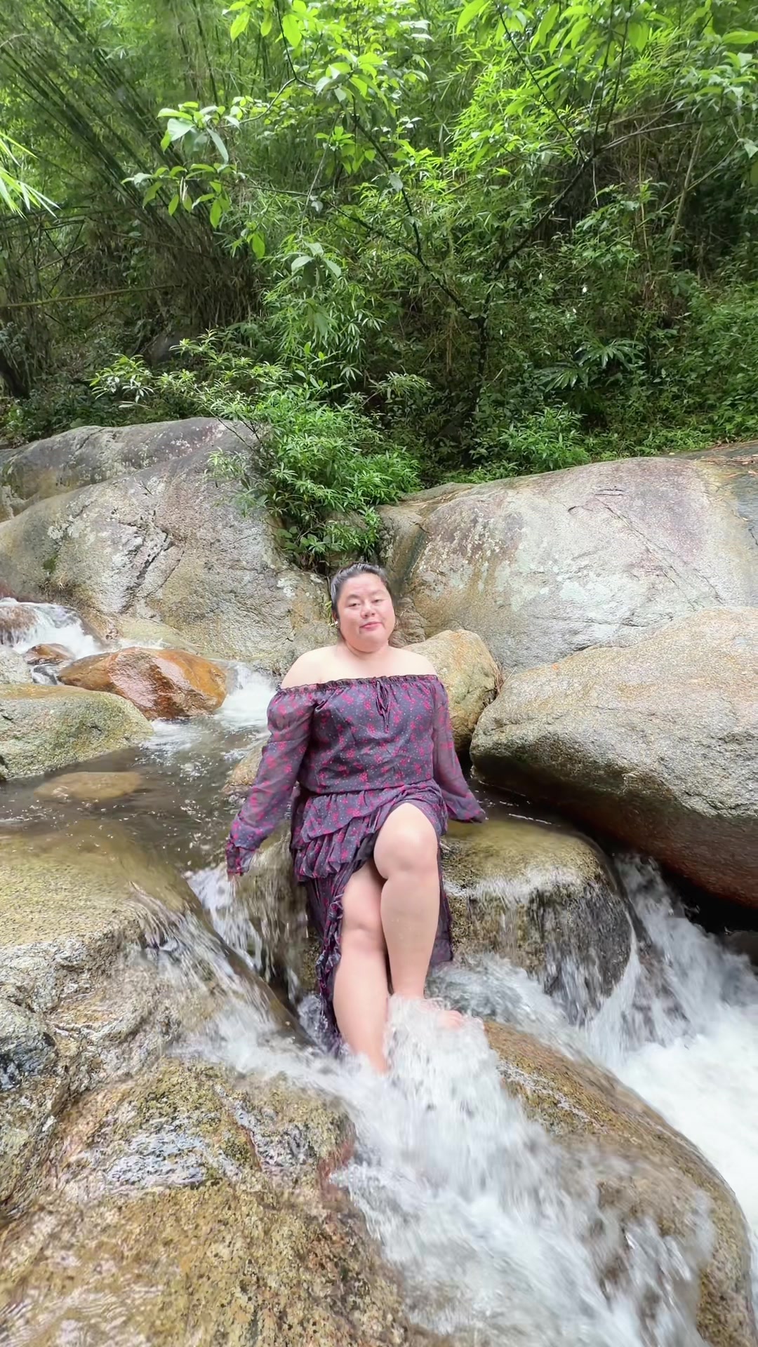 @Sreysros Susi ( អា ស៊ូសុី )