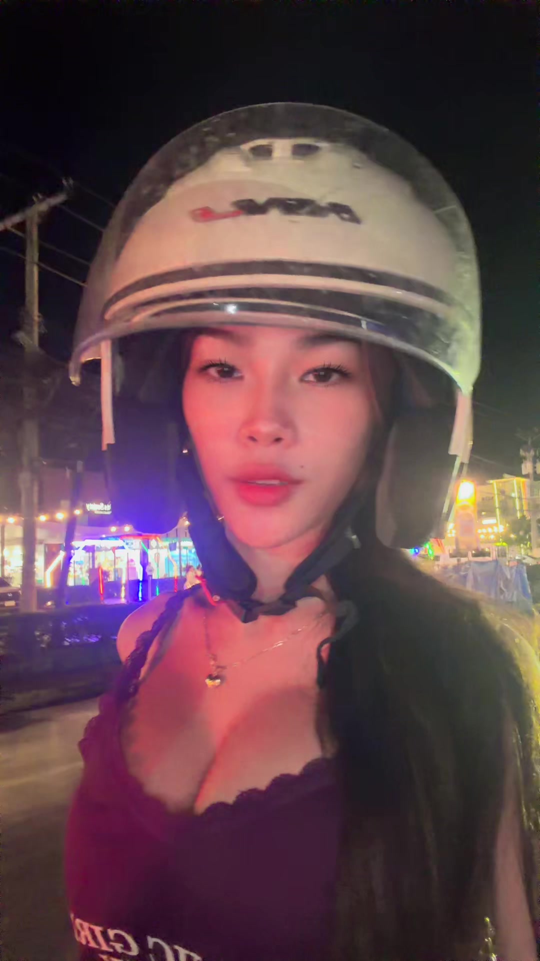 @Jelaxxx L🇵🇭