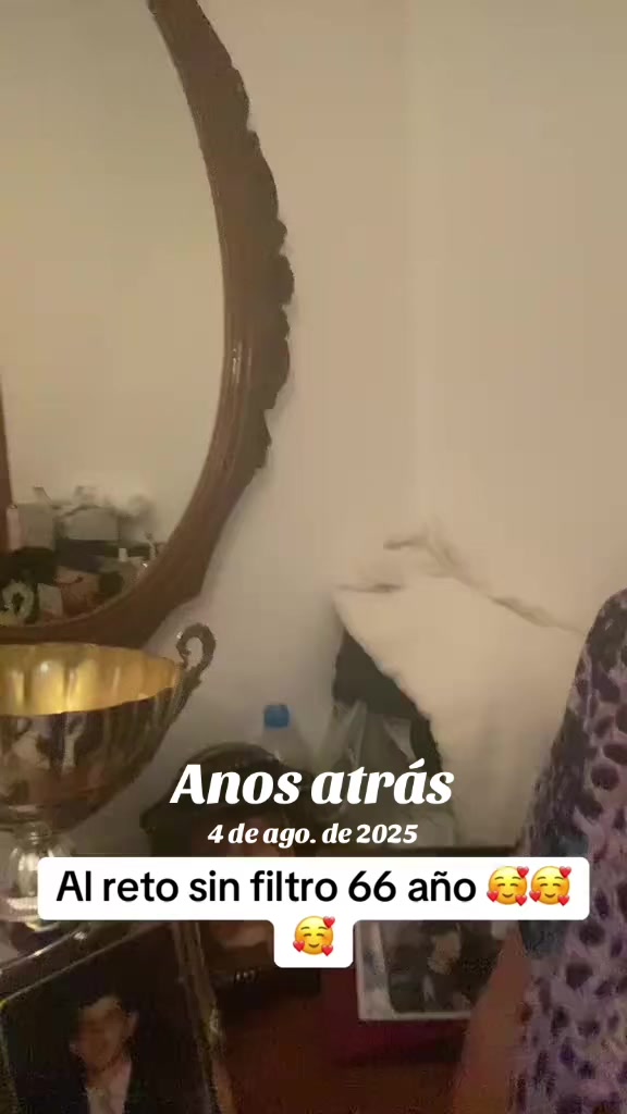 @Lorena Elizabeth ๐๐๐