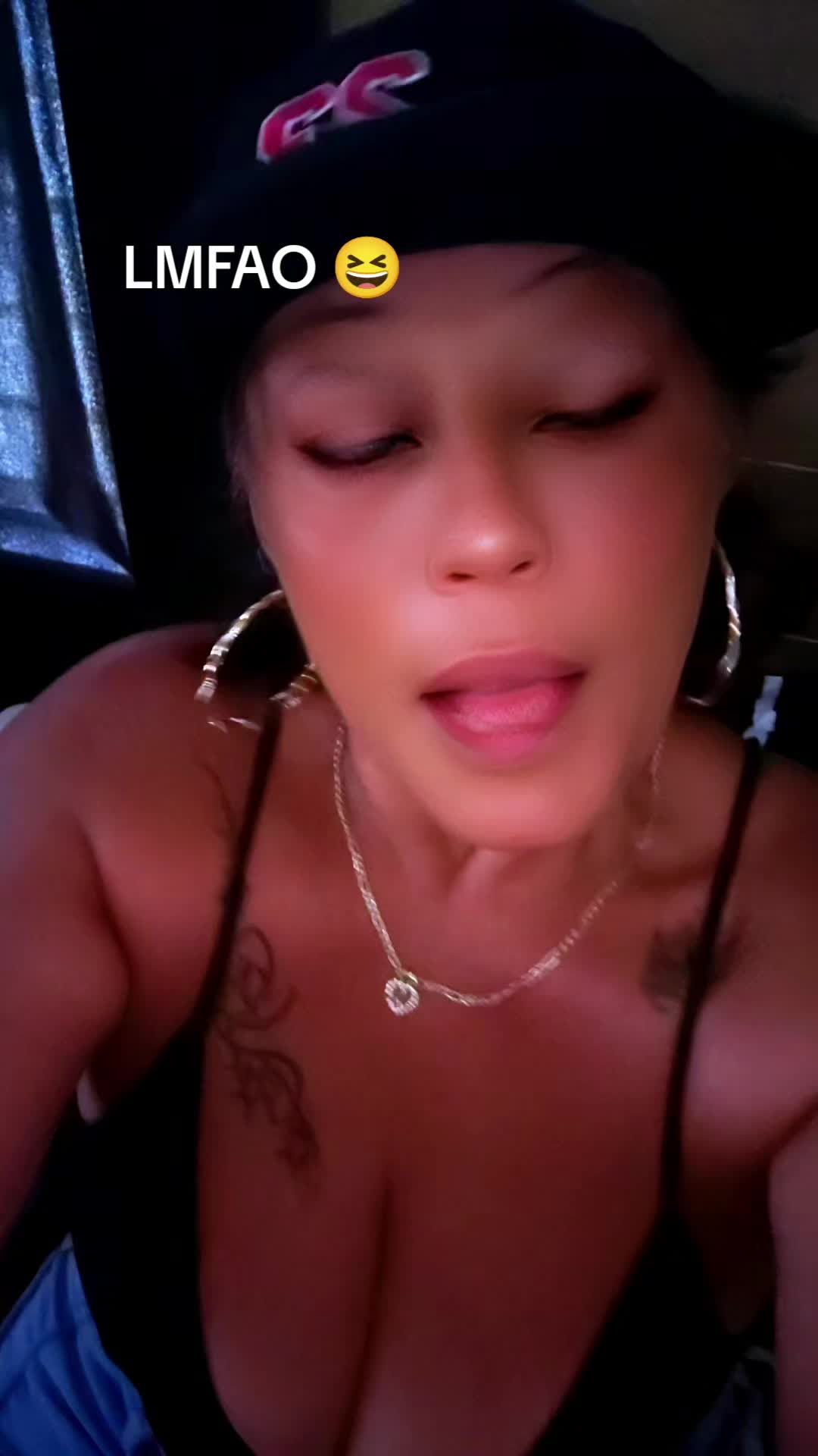@IslandQueen 😘