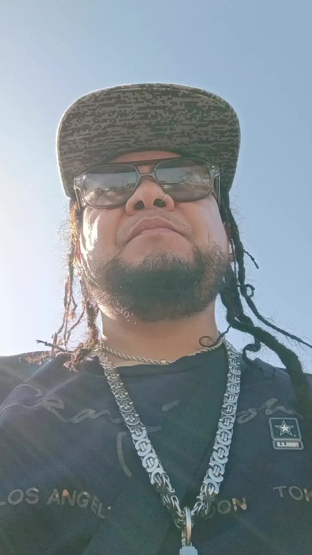 @🤴🏾🇺🇲DouggyKing🇺🇲⚔️🏰🐺🐻