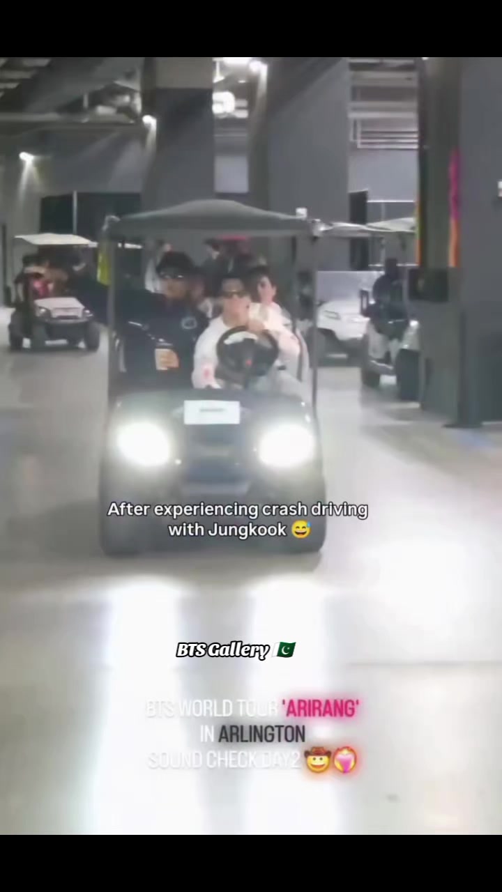 @𝐁𝐓𝐒 𝐆𝐚𝐥𝐥𝐞𝐫𝐲 🇵🇰