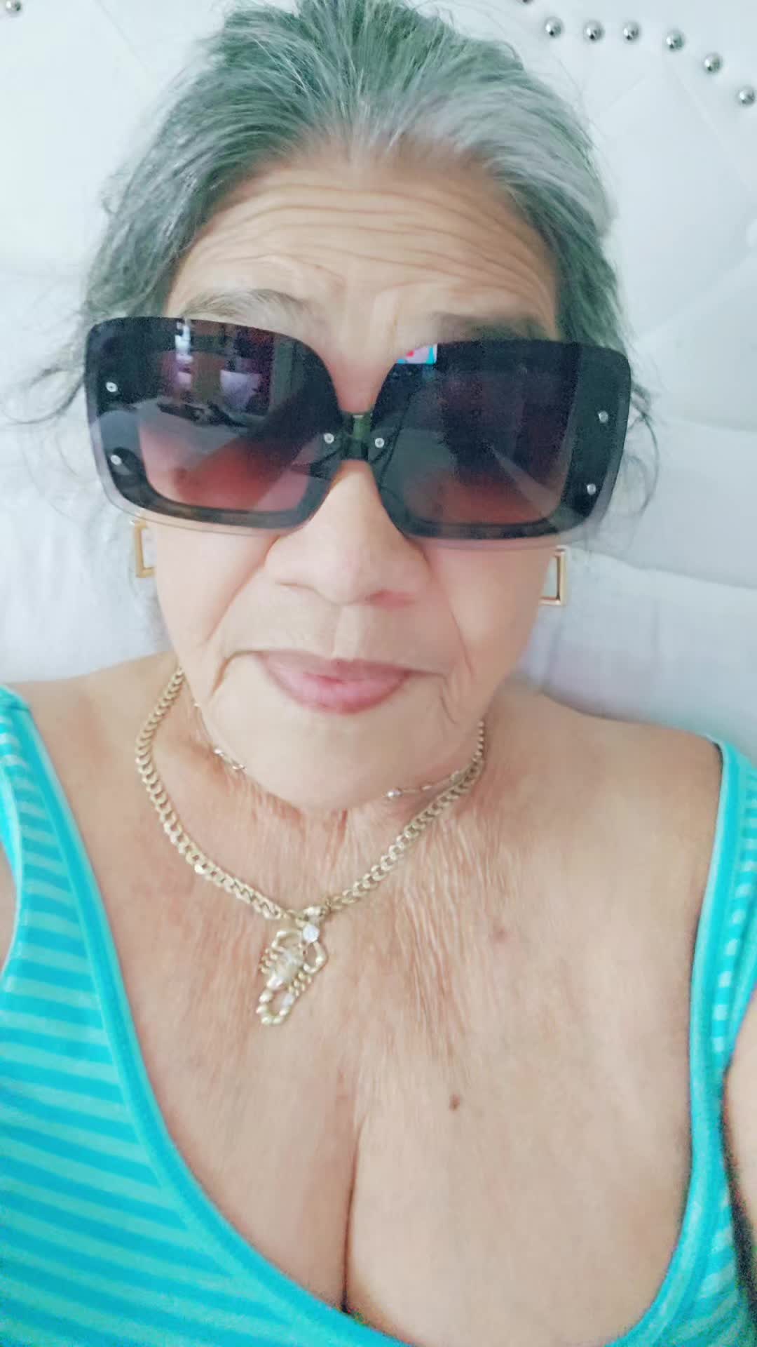 @olivia de los ángeles