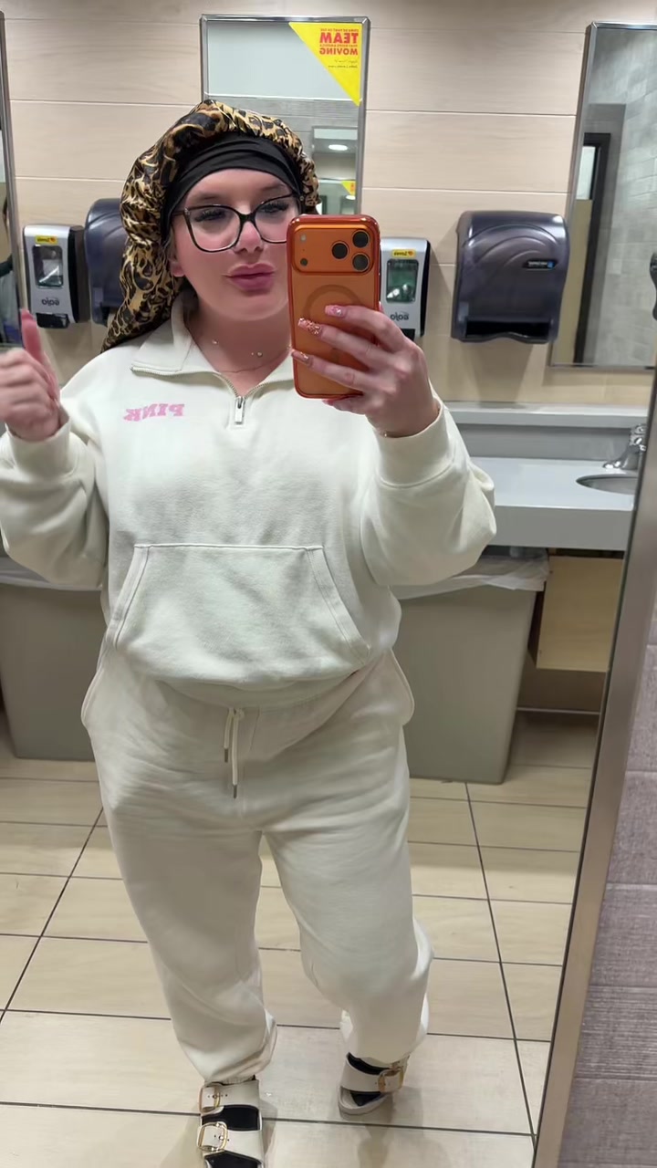 @💖🧃𝐂𝐨𝐮𝐫𝐭𝐥𝐲𝐧𝐧🧃💖
