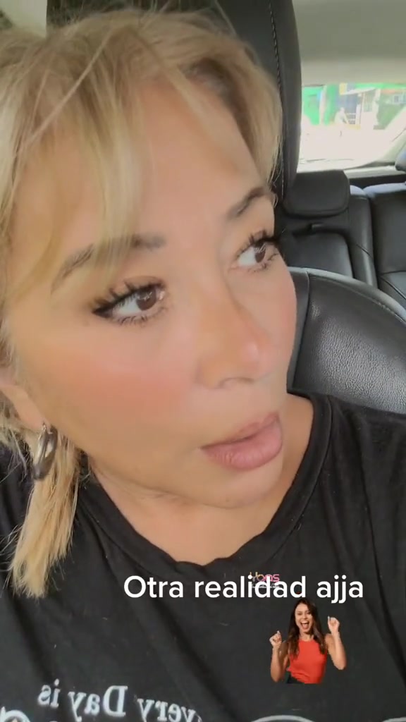 @Andrea Mouri&ntilde;o