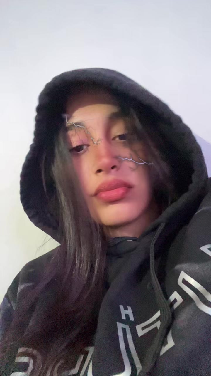 @Lu