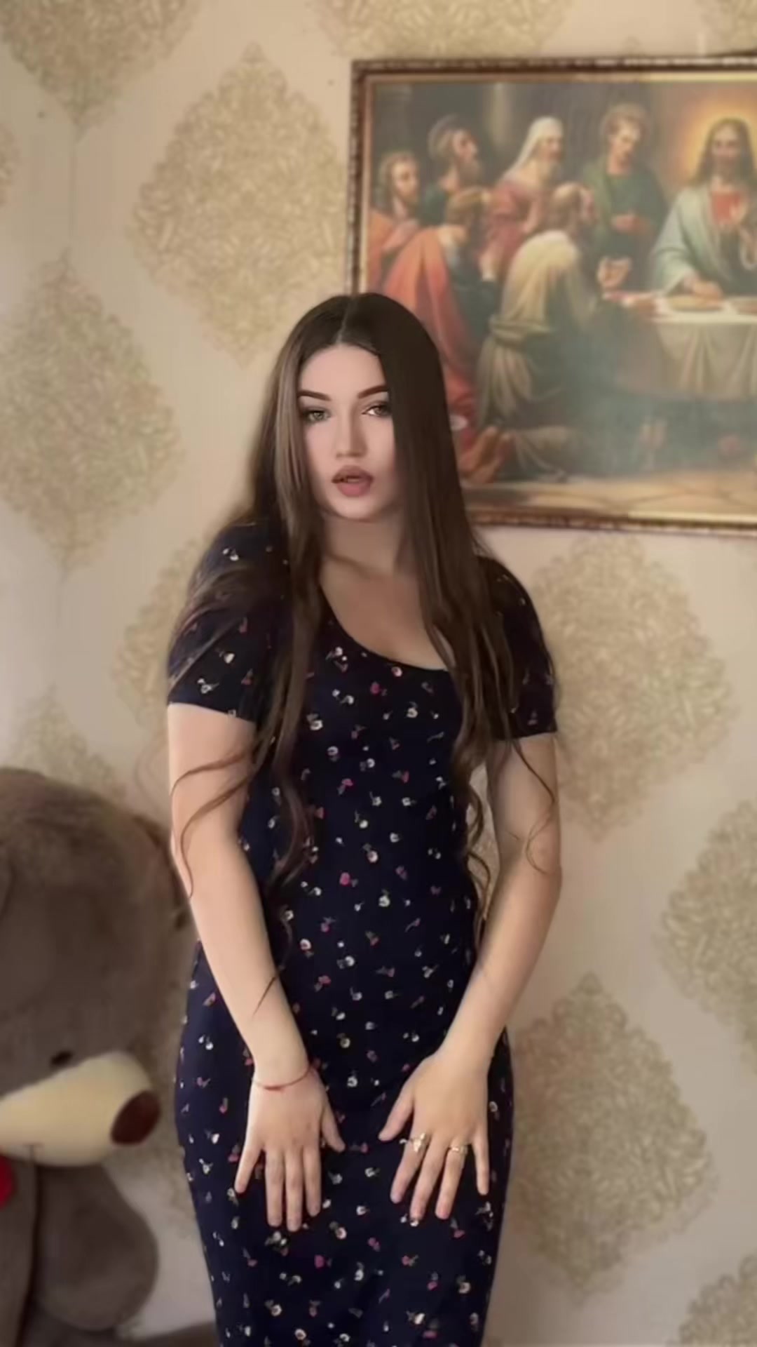 @👸🏻🖤