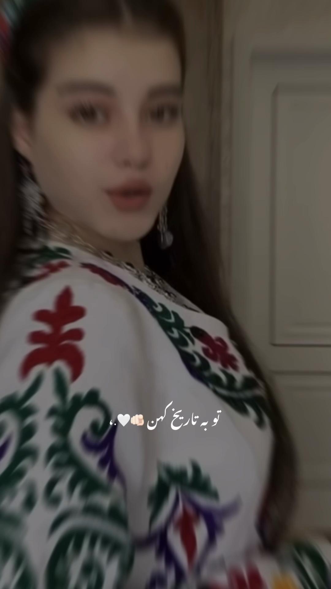 @𝓔𝓵𝓮𝓷𝓪 𝓐𝓶𝓮𝓮𝓻𝓲
