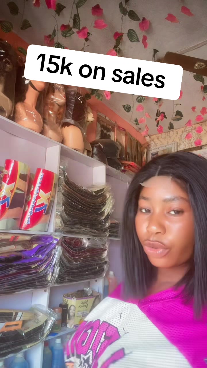 @HAIRSTYLES IN AMULOKO ONA ARA