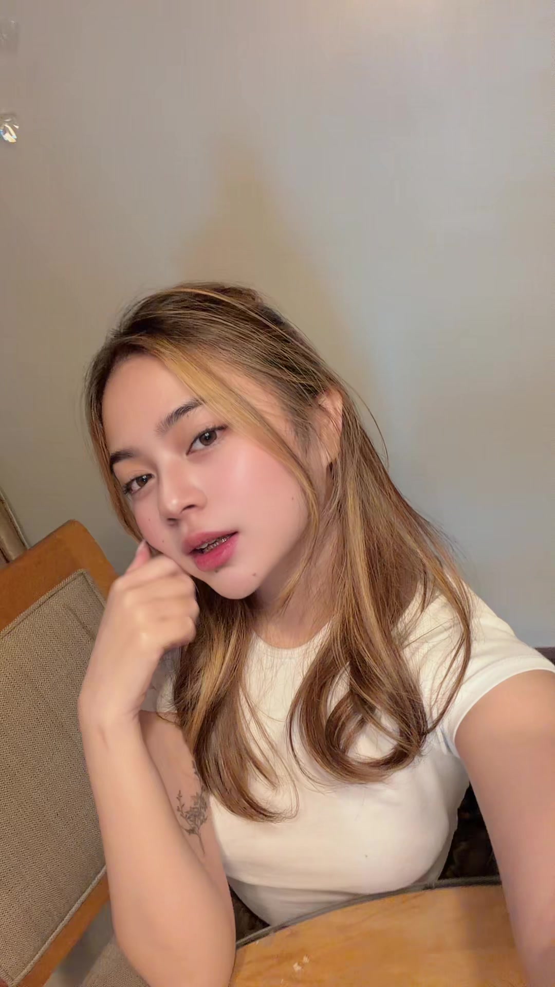 @Cheezkiana