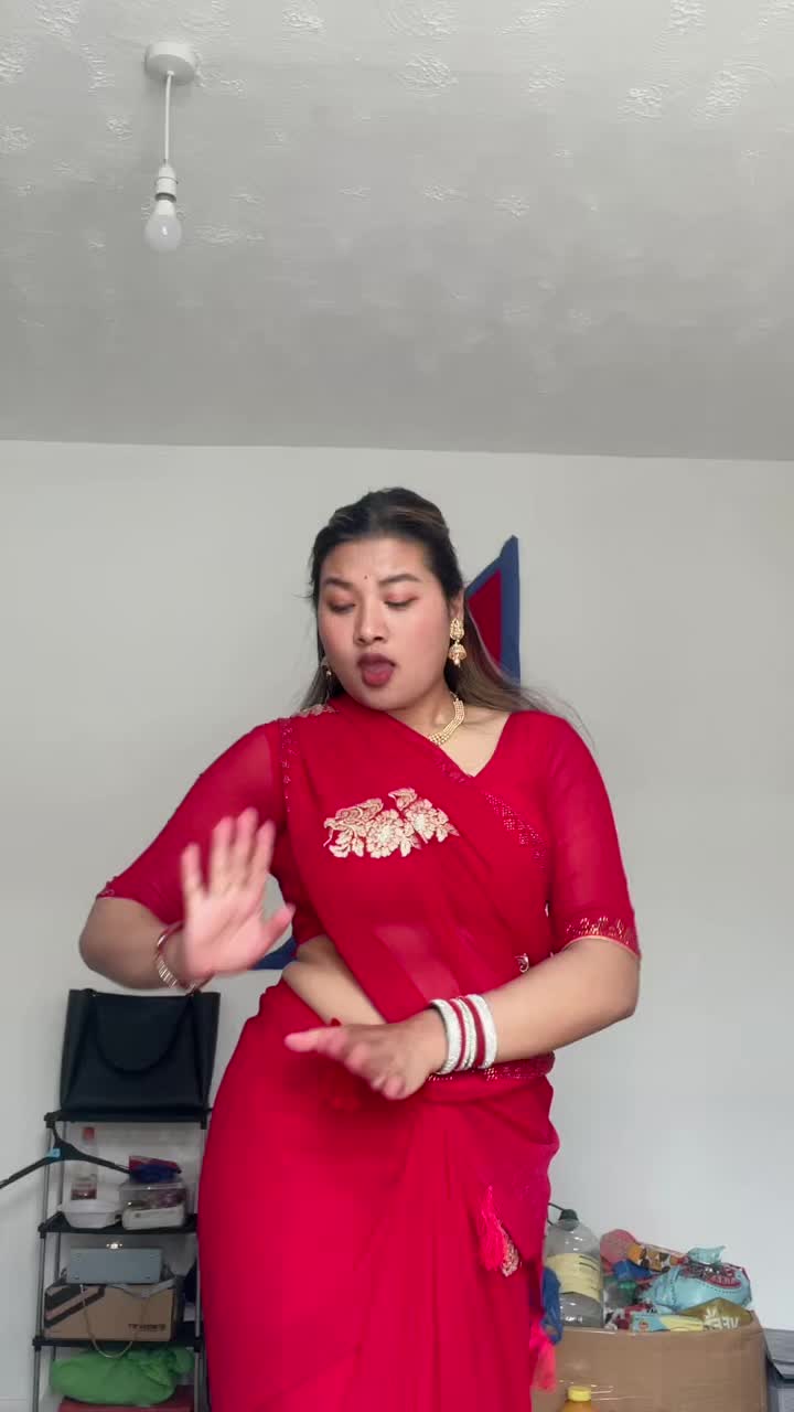 @Supri💫