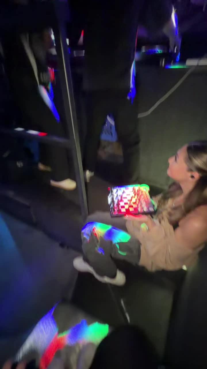 @whoisvulpiix