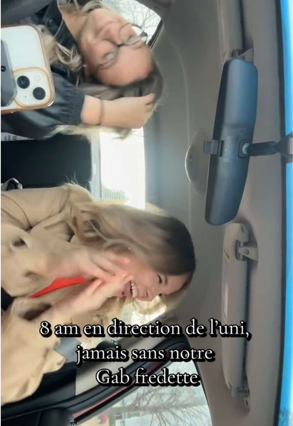 @Emy_St_Martin