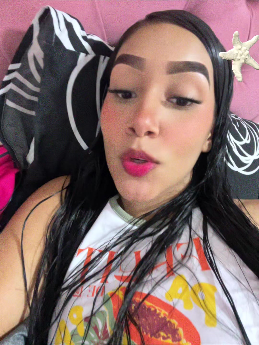 @Hayley_fonseca